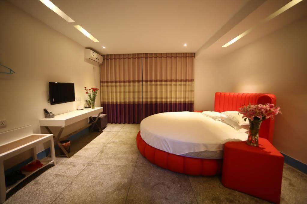 Luoyang Heartland International Youth Hostel Bagian luar foto
