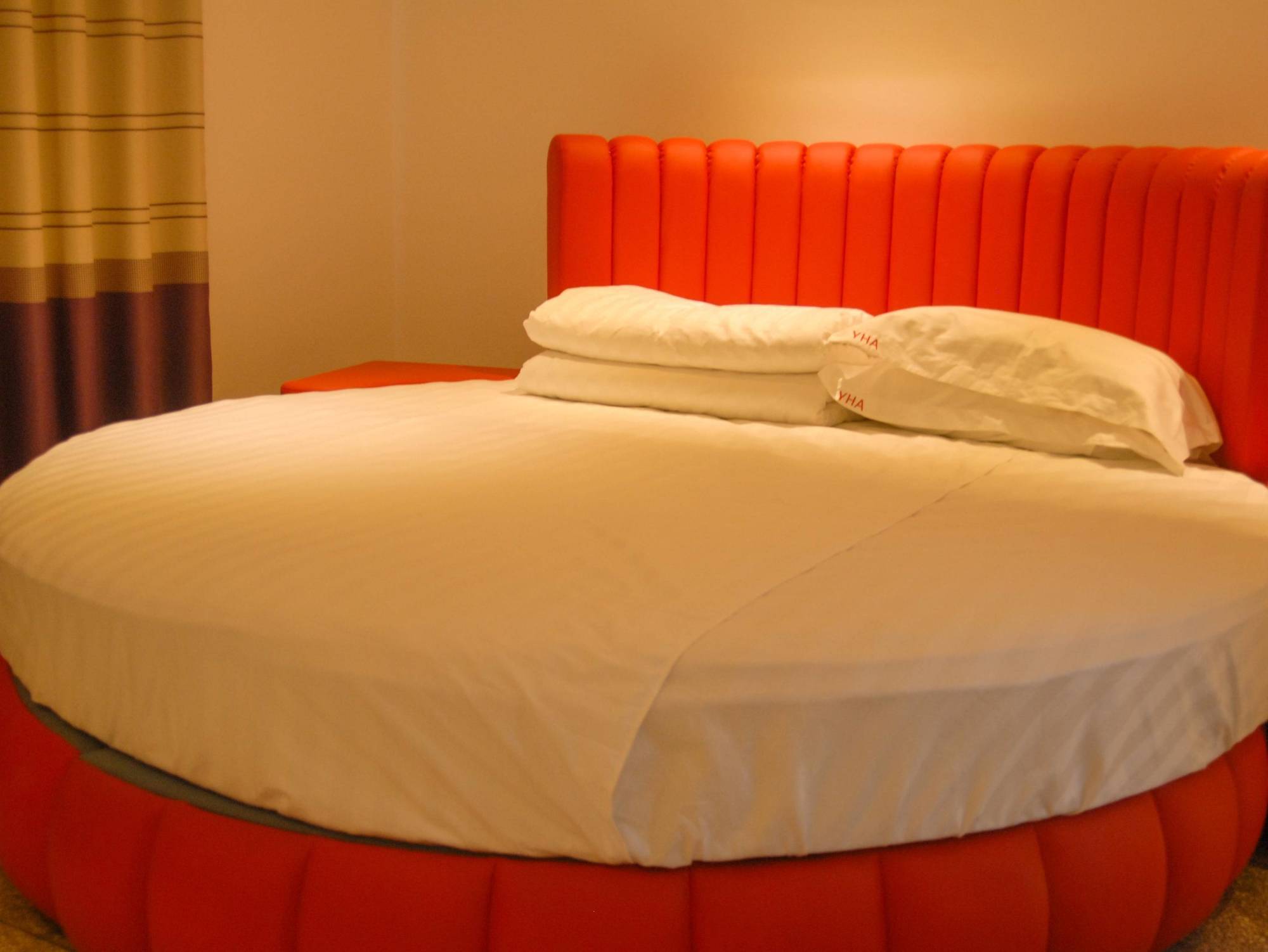 Luoyang Heartland International Youth Hostel Bagian luar foto