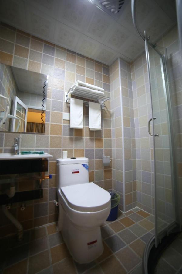Luoyang Heartland International Youth Hostel Bagian luar foto