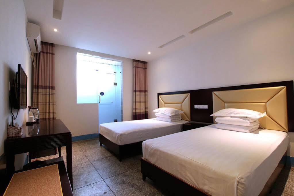 Luoyang Heartland International Youth Hostel Bagian luar foto